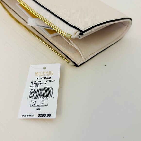 Michael Kors Jet Set Travel Large Logo Quarter-Zip Wallet LT Cream - Picture 4 of 4